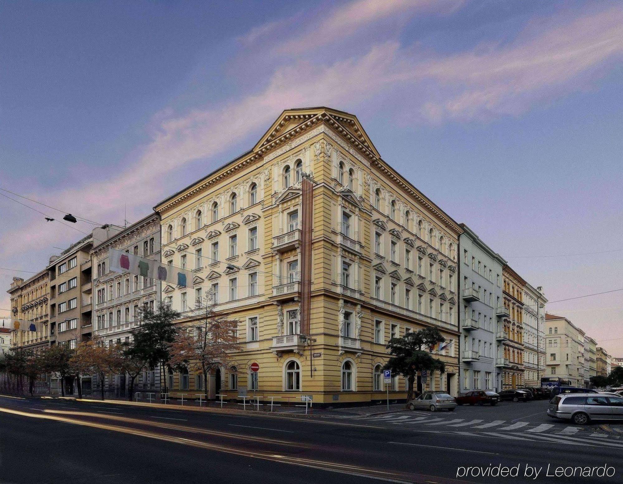 Hotel Assenzio Praga Esterno foto
